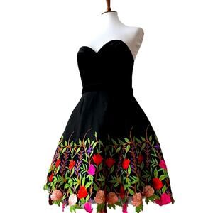 JVN Jovani Womens Formal Dress 6 Cocktail Holiday Party Velvet Retro Embroider